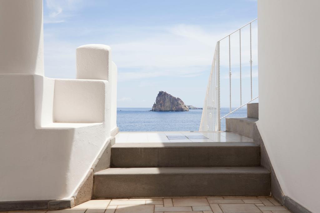 Hotel La Terrazza Panarea Zewnętrze zdjęcie