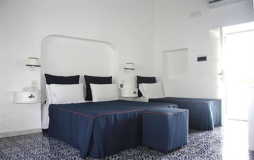 Hotel La Terrazza Panarea Zewnętrze zdjęcie